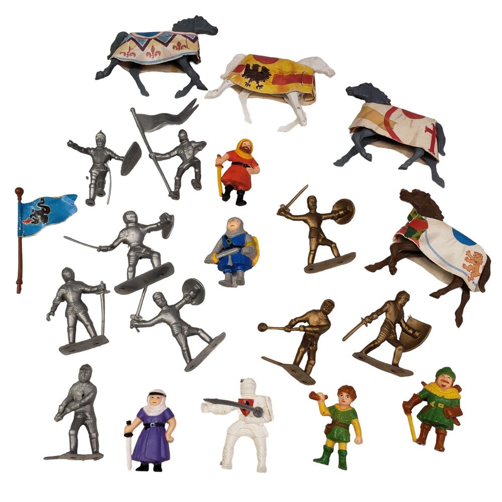 Vintage Plastic Knights Action Figure Playset Horse Jousting Lance Soma Knights